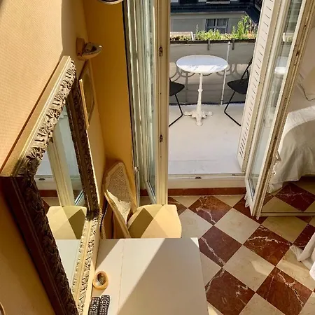 Sweet Claridge Champs-elysees דירה