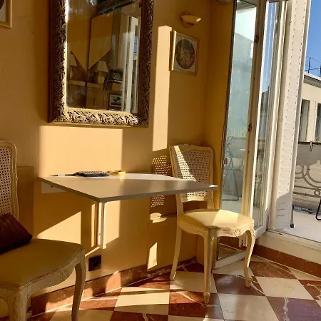 דירה Sweet Claridge Champs-elysees פריז